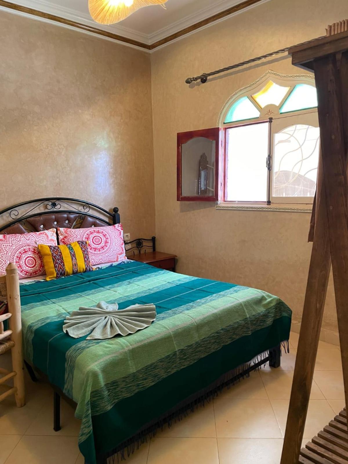 Surf & Salsa Guest House Agadir Exterior foto