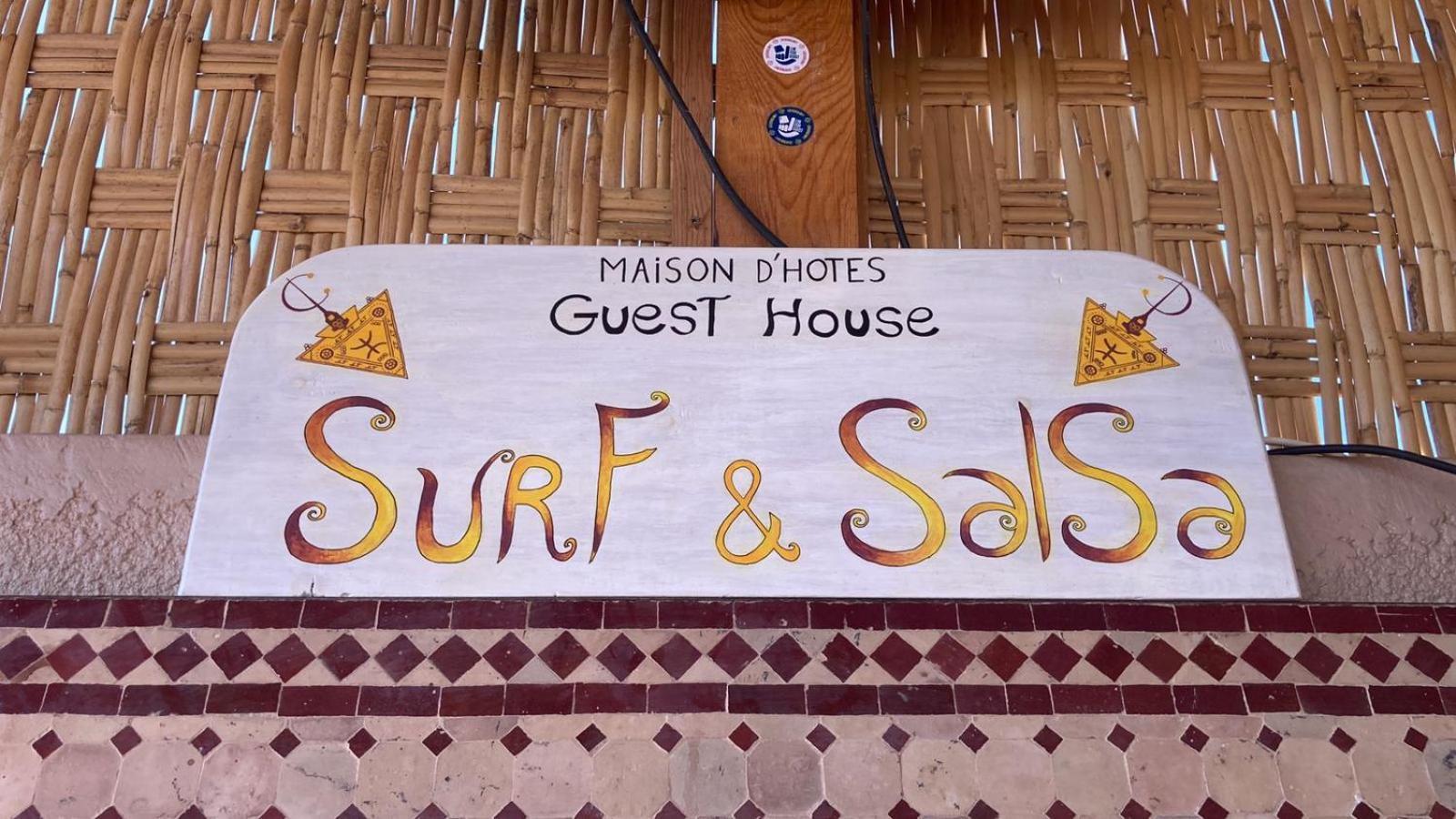 Surf & Salsa Guest House Agadir Exterior foto