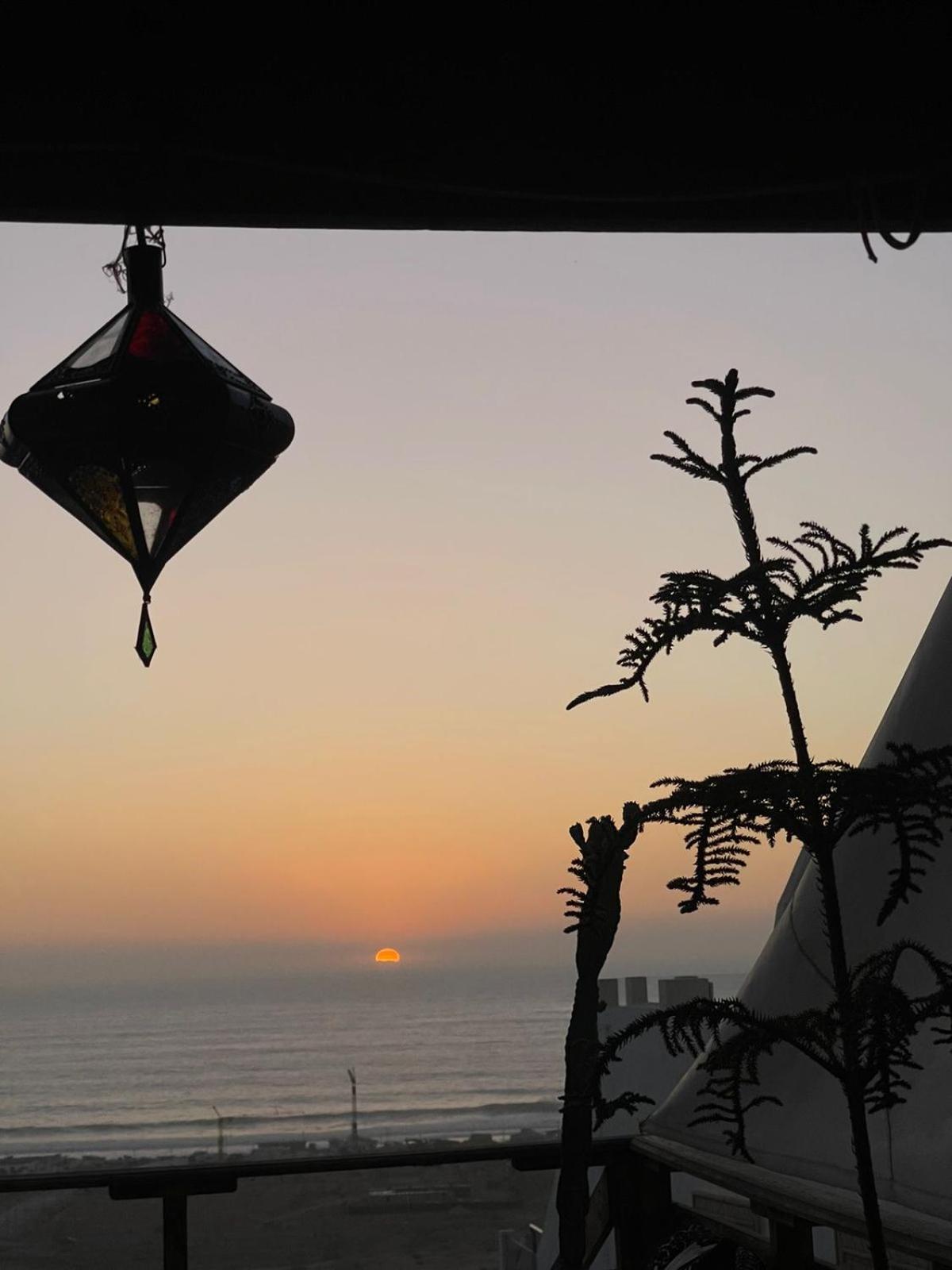Surf & Salsa Guest House Agadir Exterior foto